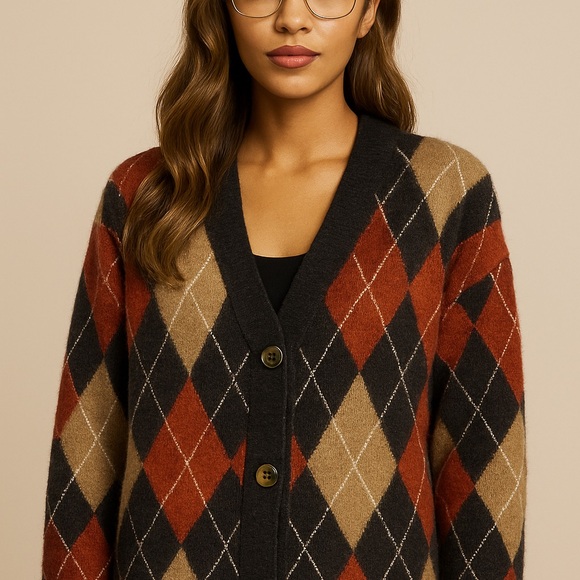 Argyle Patterned Cardigan Sweater - Picture 2 of 2